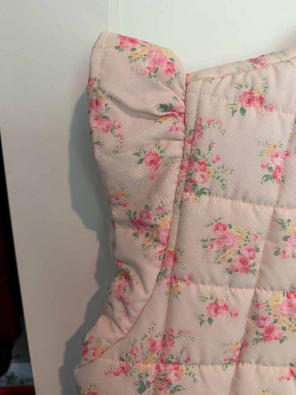 Womens Vest - Picture 3 of 3